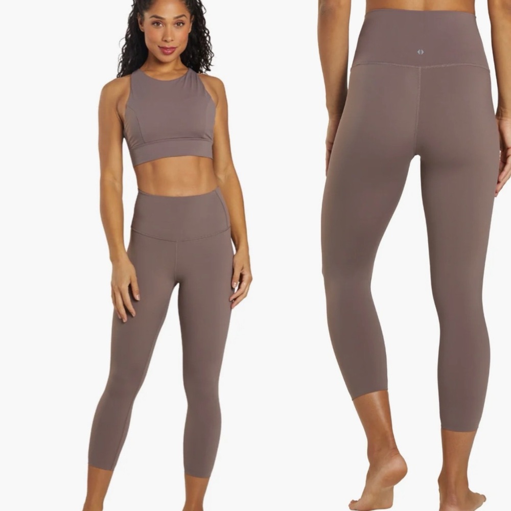 BNWT Tavi High Waisted Crop Tight
